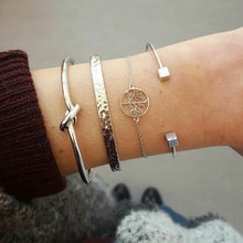 Load image into Gallery viewer, Knot Bangles