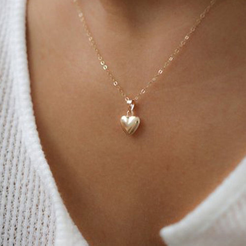 Glossy Heart Pendant Necklace
